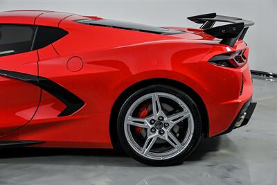 2022 Chevrolet Corvette Stingray 2LT   - Photo 9 - Joliet, IL 60435