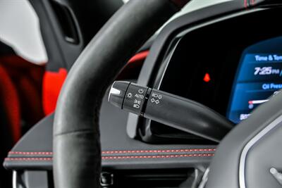 2022 Chevrolet Corvette Stingray 2LT   - Photo 30 - Joliet, IL 60435