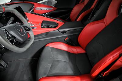2022 Chevrolet Corvette Stingray 2LT   - Photo 24 - Joliet, IL 60435