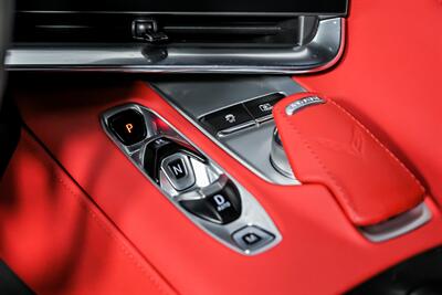 2022 Chevrolet Corvette Stingray 2LT   - Photo 37 - Joliet, IL 60435