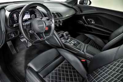 2017 Audi R8 5.2 quattro V10-FULL SATIN PPF-BIG MSRP   - Photo 26 - Joliet, IL 60435
