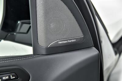 2021 BMW X7 ALPINA XB7   - Photo 20 - Joliet, IL 60435
