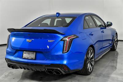 2024 Cadillac CT4-V Blackwing   - Photo 12 - Joliet, IL 60435