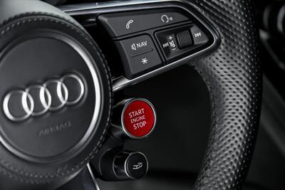 2017 Audi R8 5.2 quattro V10 Plus   - Photo 34 - Joliet, IL 60435