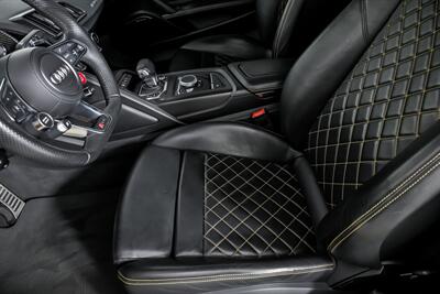 2017 Audi R8 5.2 quattro V10 Plus   - Photo 28 - Joliet, IL 60435