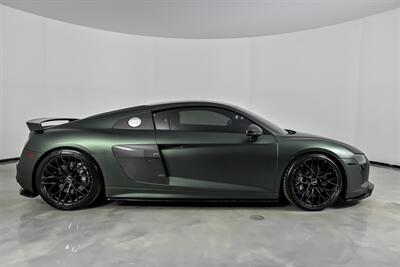 2018 Audi R8 5.2 quattro V10 Plus-MASSIVE $208K MSRP - Photo 14 - Joliet, IL 60435
