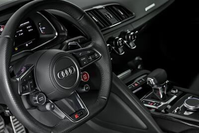 2018 Audi R8 5.2 quattro V10 Plus-MASSIVE $208K MSRP - Photo 29 - Joliet, IL 60435