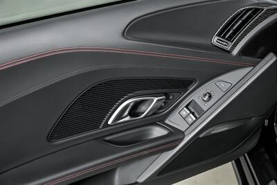 2018 Audi R8 5.2 quattro V10 Plus-MASSIVE $208K MSRP - Photo 22 - Joliet, IL 60435