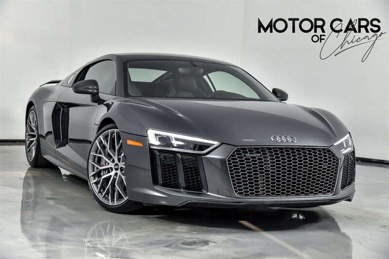 2017 Audi R8 5.2 quattro V10 Plus  