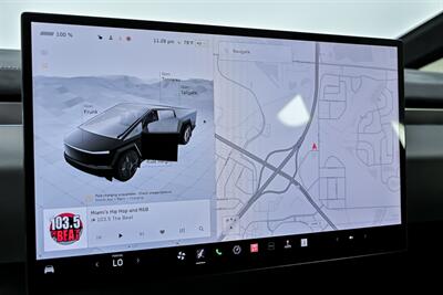 2024 Tesla Cybertruck Cyberbeast   - Photo 28 - Joliet, IL 60435