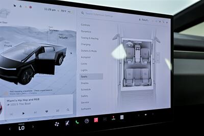 2024 Tesla Cybertruck Cyberbeast   - Photo 37 - Joliet, IL 60435