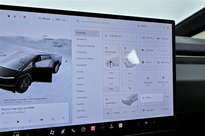 2024 Tesla Cybertruck Cyberbeast   - Photo 29 - Joliet, IL 60435