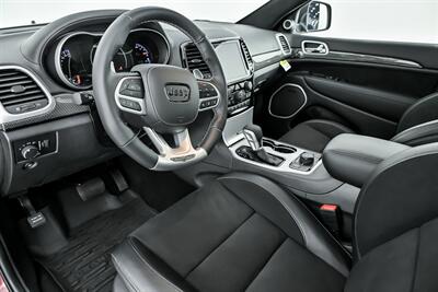 2021 Jeep Grand Cherokee Trackhawk   - Photo 21 - Joliet, IL 60435
