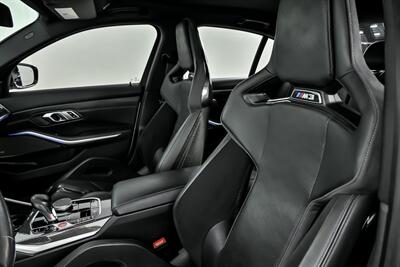 2022 BMW M3 Competition-CARBON BUCKETS   - Photo 23 - Joliet, IL 60435