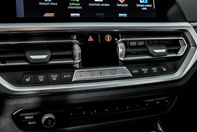 2022 BMW M3 Competition-CARBON BUCKETS   - Photo 35 - Joliet, IL 60435