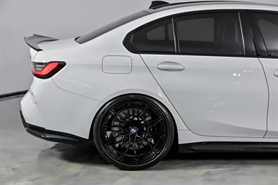 2022 BMW M3 Competition-CARBON BUCKETS - Photo 12 - Joliet, IL 60435