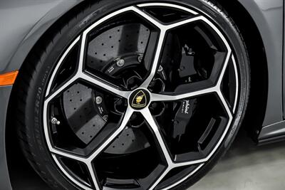 2020 Lamborghini Huracan EVO Spyder   - Photo 18 - Joliet, IL 60435