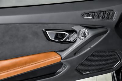 2020 Lamborghini Huracan EVO Spyder   - Photo 25 - Joliet, IL 60435