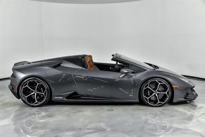 2020 Lamborghini Huracan EVO Spyder   - Photo 14 - Joliet, IL 60435