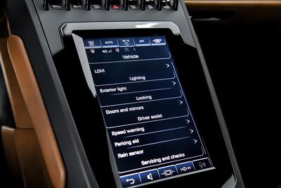 2020 Lamborghini Huracan EVO Spyder   - Photo 41 - Joliet, IL 60435