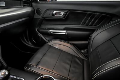 2015 Ford Mustang GT Premium-FACTORY SUPERCHARGED-ROUSH   - Photo 37 - Joliet, IL 60435