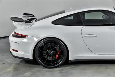 2018 Porsche 911 GT3-BUCKET SEATS-SPORT EXHAUST   - Photo 13 - Joliet, IL 60435