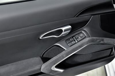 2018 Porsche 911 GT3-BUCKET SEATS-SPORT EXHAUST   - Photo 17 - Joliet, IL 60435