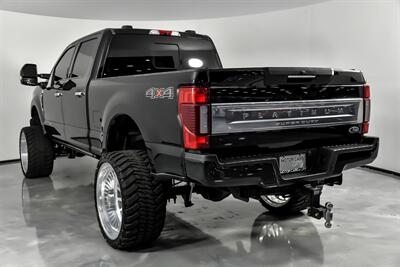 2022 Ford F-250 Super Duty Platinum-JACKED WITH AMERICAN FORCES ($18K)   - Photo 12 - Joliet, IL 60435