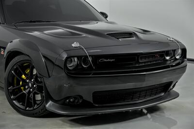 2023 Dodge Challenger R/T Scat Pack WIDEBODY - Photo 3 - Joliet, IL 60435