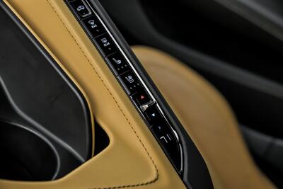 2020 Chevrolet Corvette Stingray   - Photo 40 - Joliet, IL 60435