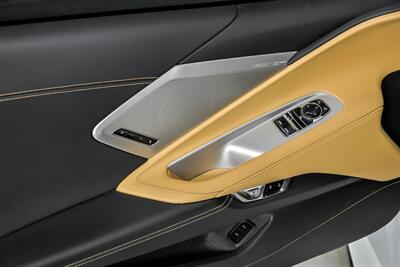 2020 Chevrolet Corvette Stingray   - Photo 20 - Joliet, IL 60435