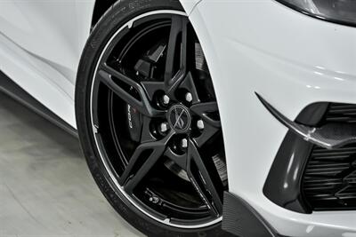 2020 Chevrolet Corvette Stingray   - Photo 4 - Joliet, IL 60435