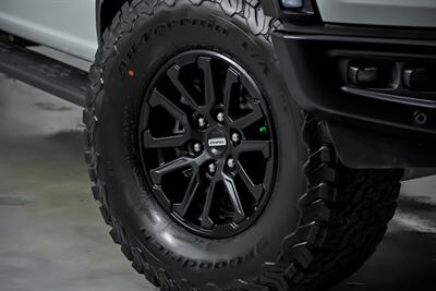 2026 Ford F-150 Raptor   - Photo 4 - Joliet, IL 60435