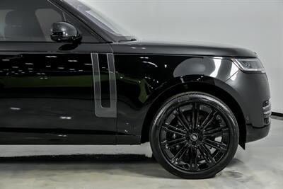 2023 Land Rover Range Rover P530 SE   - Photo 15 - Joliet, IL 60435