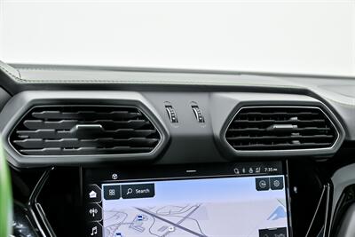 2022 Lamborghini Urus -MATTE BLACK WRAP-BLUE CEPHEUS PAINT!   - Photo 35 - Joliet, IL 60435