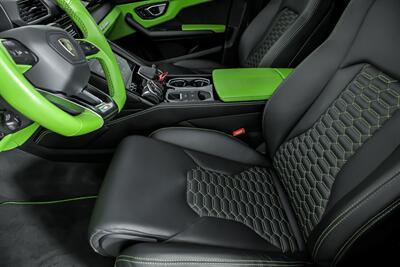 2022 Lamborghini Urus -MATTE BLACK WRAP-BLUE CEPHEUS PAINT!   - Photo 22 - Joliet, IL 60435