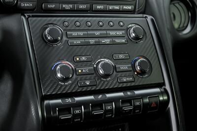 2013 Nissan GT-R Premium   - Photo 35 - Joliet, IL 60435