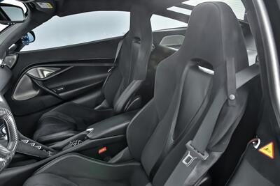 2018 McLaren 720S Performance   - Photo 24 - Joliet, IL 60435