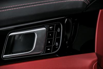 2020 Porsche Panamera   - Photo 19 - Joliet, IL 60435