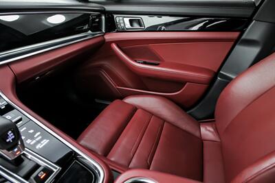 2020 Porsche Panamera   - Photo 39 - Joliet, IL 60435