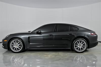 2020 Porsche Panamera   - Photo 8 - Joliet, IL 60435