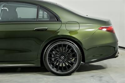 2025 Mercedes-Benz AMG S 63 E Performance - Photo 8 - Joliet, IL 60435