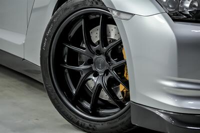 2009 Nissan GT-R Premium-$40K MODS-MINT GT-R!   - Photo 3 - Joliet, IL 60435