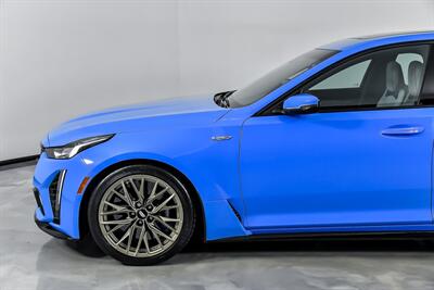 2023 Cadillac CT5-V Blackwing-HUGE $110K MSRP-CARBON CERAMICS   - Photo 7 - Joliet, IL 60435