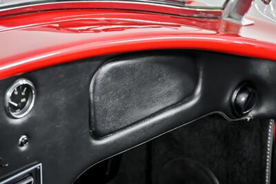 1965 Shelby Cobra - Photo 31 - Joliet, IL 60435