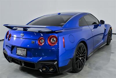 2024 Nissan GT-R Premium   - Photo 12 - Joliet, IL 60435