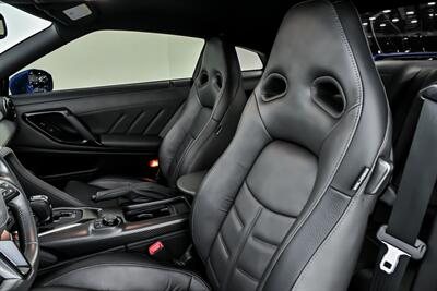 2024 Nissan GT-R Premium   - Photo 23 - Joliet, IL 60435