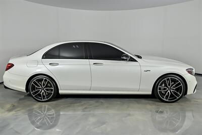 2019 Mercedes-Benz AMG E 53   - Photo 14 - Joliet, IL 60435
