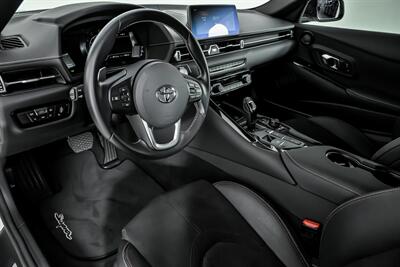 2023 Toyota GR Supra 3.0   - Photo 18 - Joliet, IL 60435