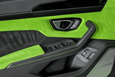 2022 Lamborghini Urus - Photo 18 - Joliet, IL 60435